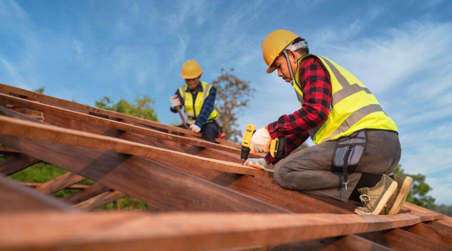 Professional Flat Roofing Installation services in Racine, MO